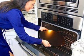 Heritage, 15 inch Black Ceramic Pizza Stone - Professional Grade Baking Stones for Oven, Grill, BBQ- Non Stain... N7