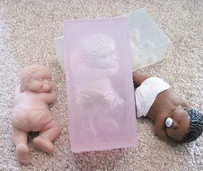 Silicone Mold 3.5 Inch Crawling Baby "Spanky" N2