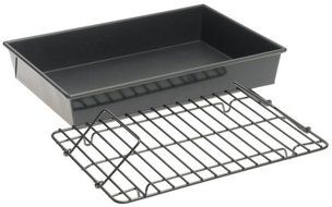 Chicago Metallic Professional Roast 'N Broil Pan with Rack N2