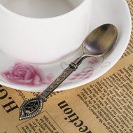 TTnight 5pcs Kitchen Bar Vintage Royal Style Metal Carved Small Coffee Spoons Flatware Cutlery Mini Dessert Spoon... N6