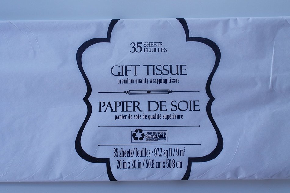 White Gift Boxes and Tissue Paper Wrapping Set N3