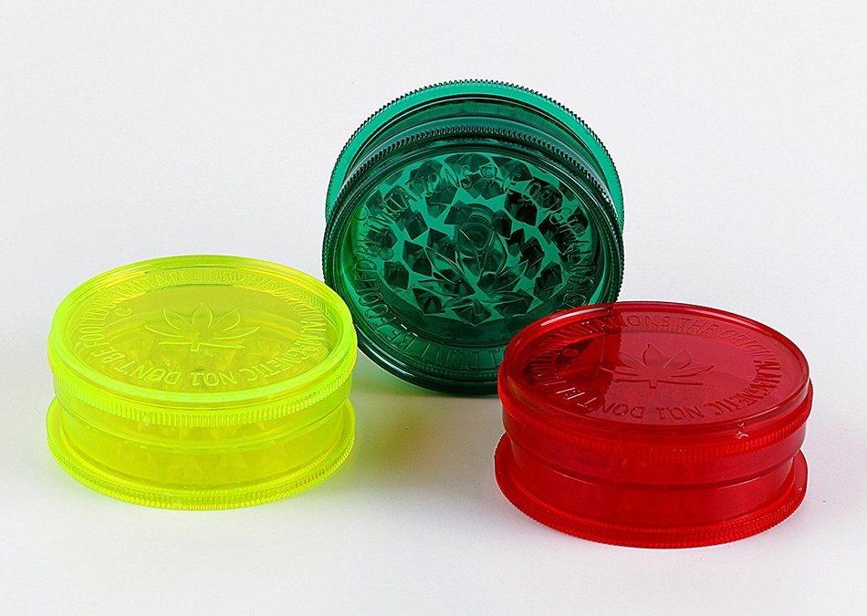 3-Part Acrylic Grinder with Magnet Solid Colored Cover (Green) N12