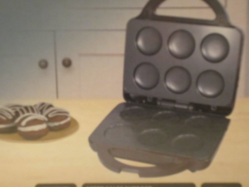 Kitchen Living Whoopie Pie Maker - Electric N3