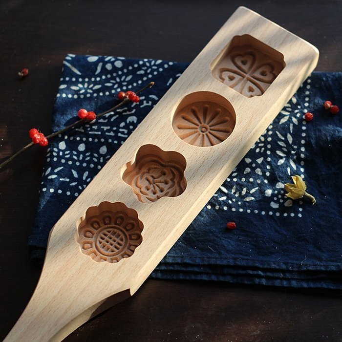4 Different Flower Wooden Handmade Mooncake Molds Muffin Soap Molds for Biscuit Chocolate Ice Cake N6