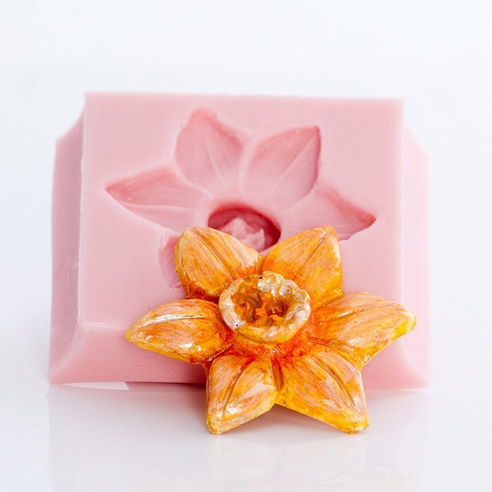 Daffodil Flower Silicone Mold Food Safe Fondant, Chocolate, Candy, Resin, Polymer Clay, Jewelry, Craft Mold. Flexible... N4