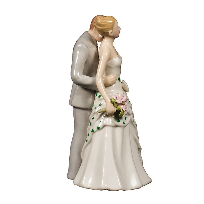 Shamrock Bride and Groom White Porcelain Wedding Cake Topper - 6 N5