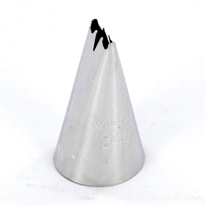Wilton 402-340 Ruffle Decorating Tip N2