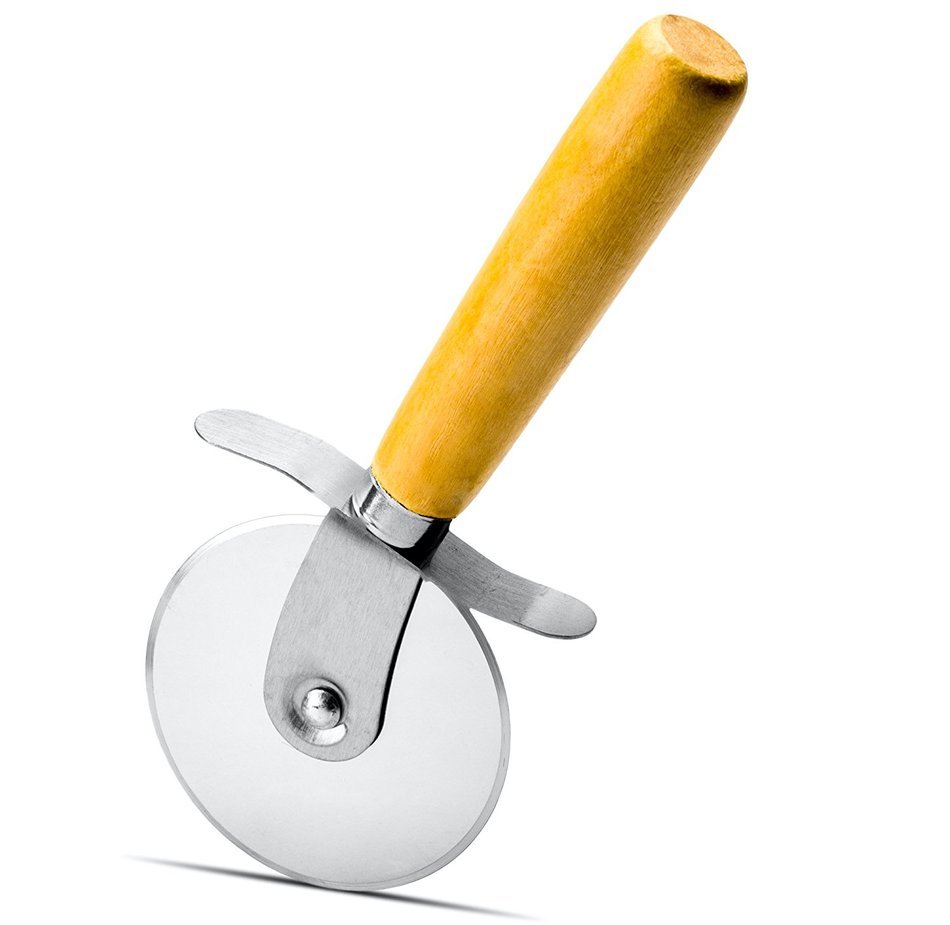 Chef's Star 15" Ceramic Pizza Stone and Pizza Cutter N5