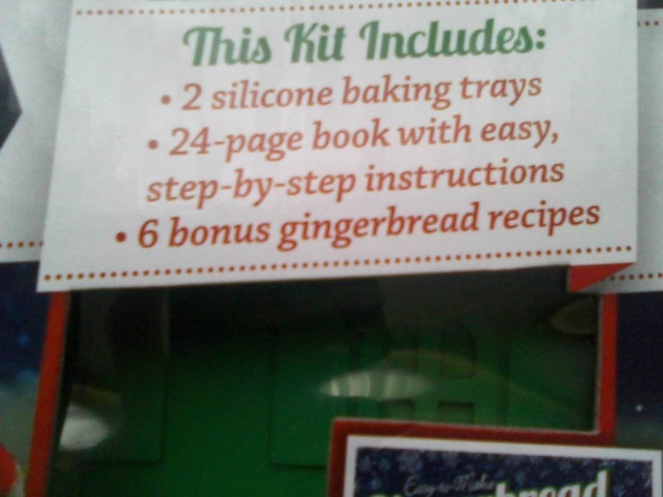 Easy to Make Gingerbread House Silicone Baking Tray N2