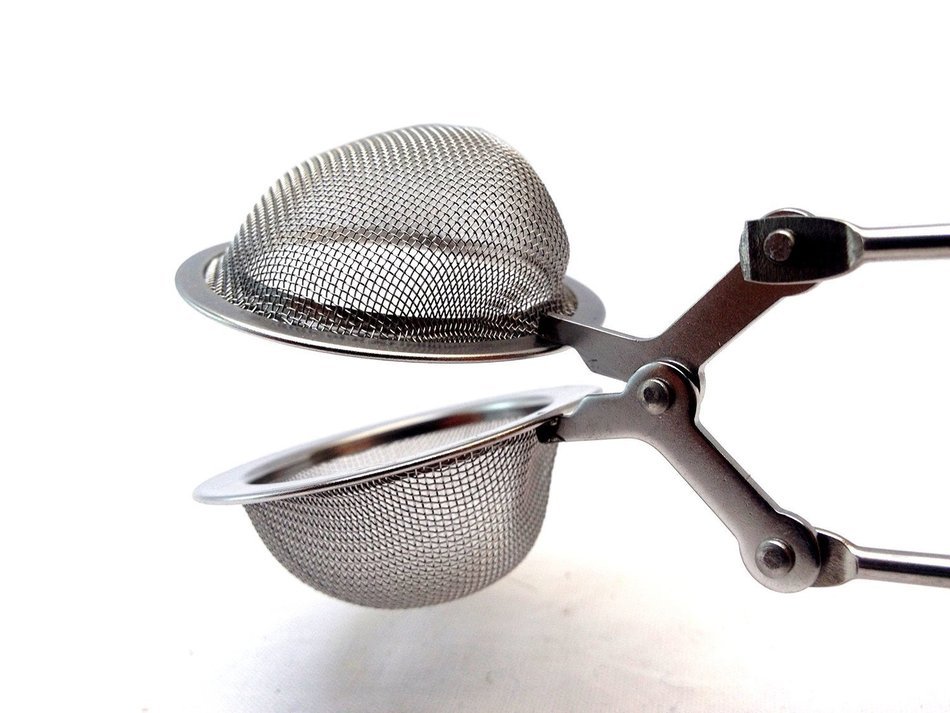 LavoHome Easy Squeeze Stainless Steel Tea Infuser Mesh Ball - Make Fresh Loose Leaf Tea