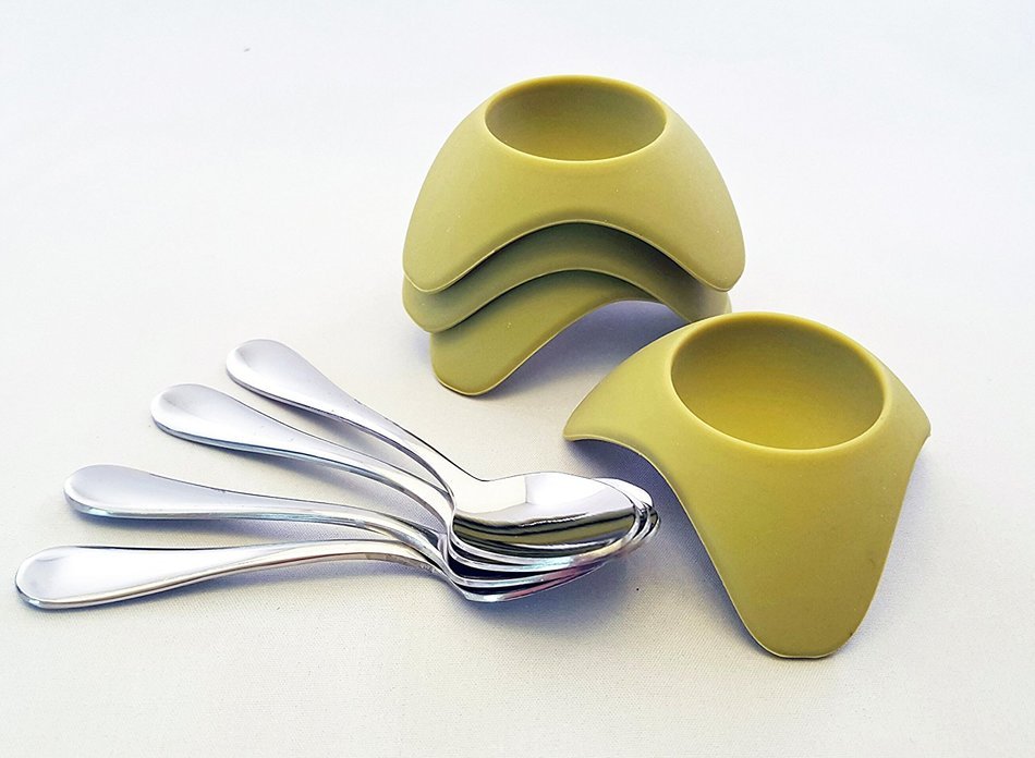 Tea Infuser with Stylish Three Leaf Silicone Handle and Stainless Steel Strainer Ball Filter includes Drip Tray... N29