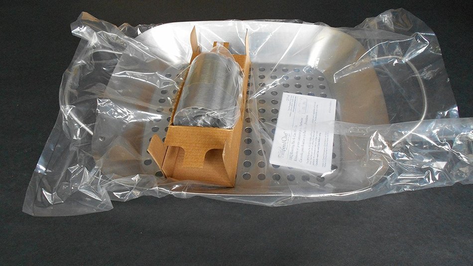 Pampered Chef BBQ Roasting Pan & Can Holder N4