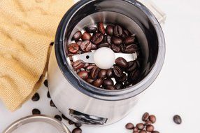 Secura Electric Coffee And Spice Grinder With Stainless-Steel Blades N2