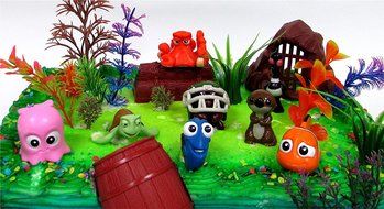 FINDING DORY 18 Piece Birthday CAKE Topper Set, Featuring Dory, Nemo and Other Sea Friends, Decorative Themed... N9