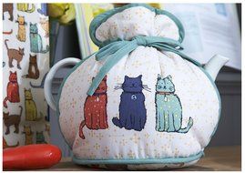 Ulster Weavers Catwalk Muff Decorative Tea Cosy N3