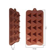 Ludan 15 Cavities Chocolate Cartoon Cute Triangle Silicone DIY Non Stick High Teperature Resistance Ice Cube Jelly...