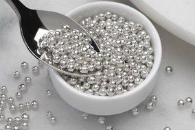 Boule Argent&eacute; Comestible 4 mm 25 g Baking Bling D&eacute;corations A Saupoudrer P&acirc;tisserie