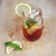 Mr. Coffee 2-Quart Iced Tea Maker for Loose or Bagged Tea, Blue N3