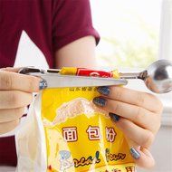 TXIN 2 in1 Stainless Steel Ground Coffee Measuring Scoop Spoons Bags Seal Clip Silver N6