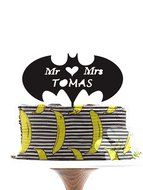 Batman Silhouette with Mr and Mrs Cake Topper With Surname TOMAS, Custom any Name Wedding Cake Topper - Wedding...