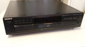 Sony Cdp-ce235 5 Disc Cd Changer Cd Player