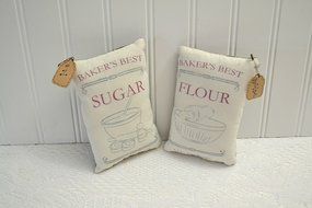 Primitive feed sacks pillow tucks bowl filler N6