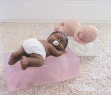 Silicone Mold 3.5 Inch Crawling Baby "Spanky" N5