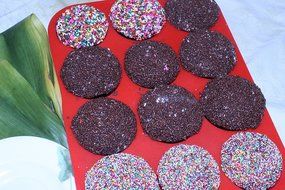 Cheff 12 Cup Muffin Bake Pan Silicon Cupcake Mold (12 Cup &amp; 24 Cup) N6
