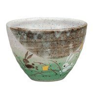 Kutani Yaki(ware) Japanese Yunomi Tea Cup Rabbit