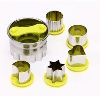 JCNCE 6pcs Stainless Steel Moon Star Shape Biscuit Cake Cookie Cutters Baking Mould N4