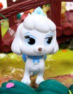 PALACE PETS 18 Piece CAKE Topper Set Featuring 12 Palace Pets Figures and Decorative Themed Accessories, Figures... N4