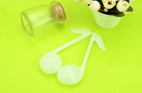 BDS - Grip-Easy Tea Infuser in Music Note Style (Green) N5