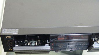 Vintage JVC TD-W660J Recordable Stereo Double Cassette Tape Deck Complete with Remote and Audio Video Cables -... N4