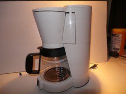 Braun Flavorselect Kf-157 3096 12 Cup Coffee Maker 1200 Watt White Flavor Select N4