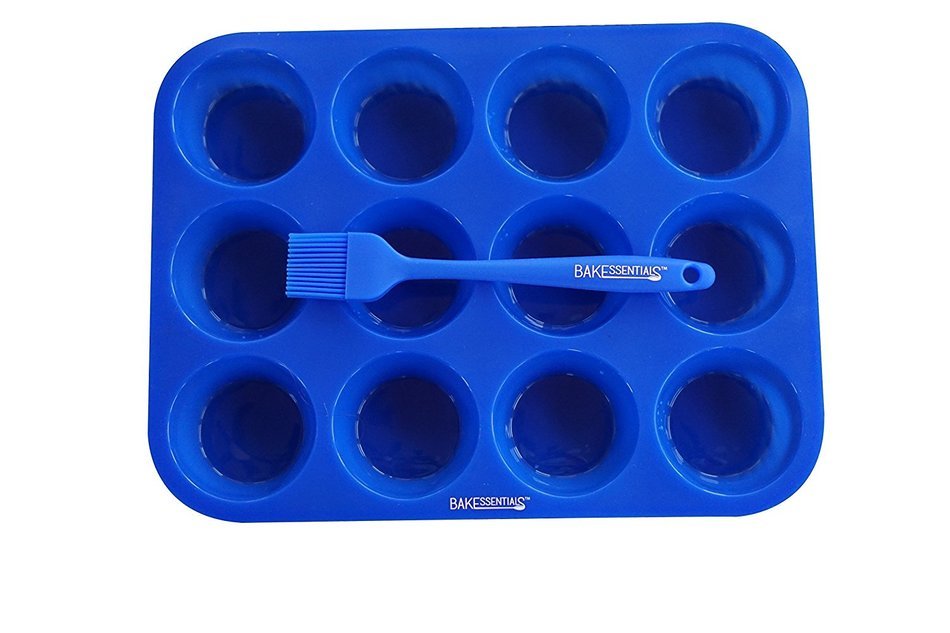 Bakessentials Bakeware Silicone Set, Regular Muffin/Cupcake 12 Cup Baking Pan, Pastry/Basting Brush, Erecipes,...