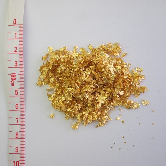 Four Seasons Zipangu Edible Gold Leaf Flakes 0.1 gm Gold