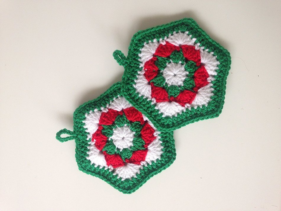 Crochet pot holders in Christmas motive, crochet potholders N2
