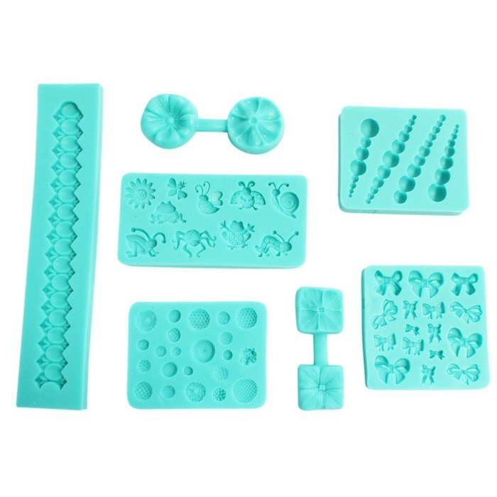Seven Silicone Icing Mould Flower Trim Bugs Decorative Sugarpaste Cupcake Toppers by Kurtzy TM N3