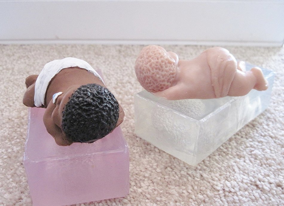 Silicone Mold 3.5 Inch Crawling Baby "Spanky" N4
