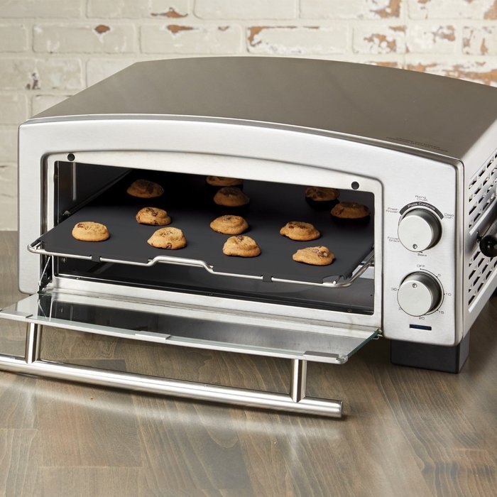 BLACK+DECKER P300S 5-Minute Pizza Oven & Snack Maker, Pizza Oven, Toaster Oven, Stainless Steel N4