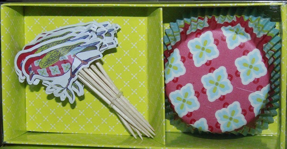 Cupcake Liners Set of 13, with Matching Bird Toothpicks