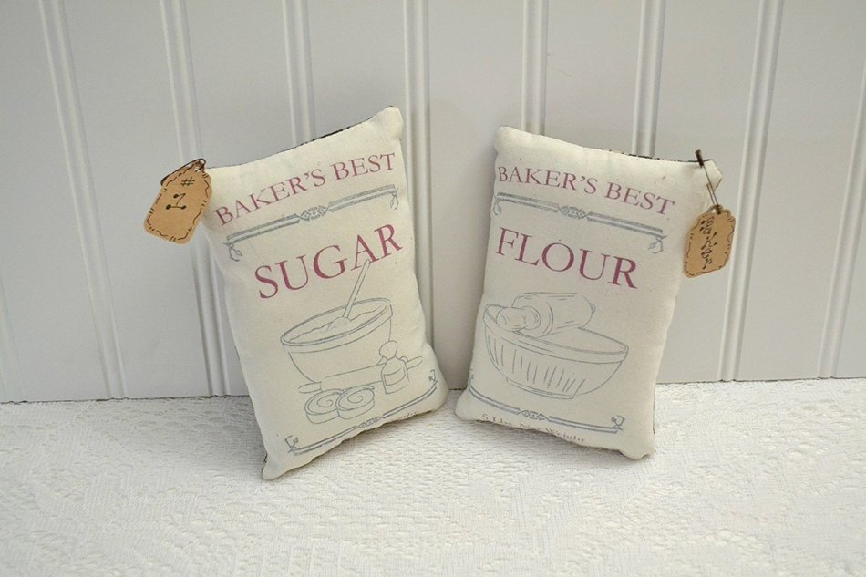 Primitive feed sacks pillow tucks bowl filler N6