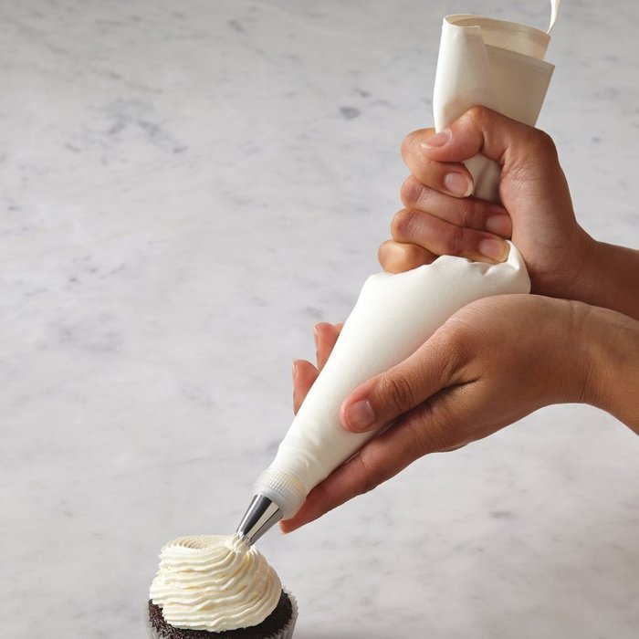 EKIND Reusable Silicon Cake Pastry Bag Cream Icing Piping Bag Cake Decorating Bags Tools Set (3 size in 1) N13