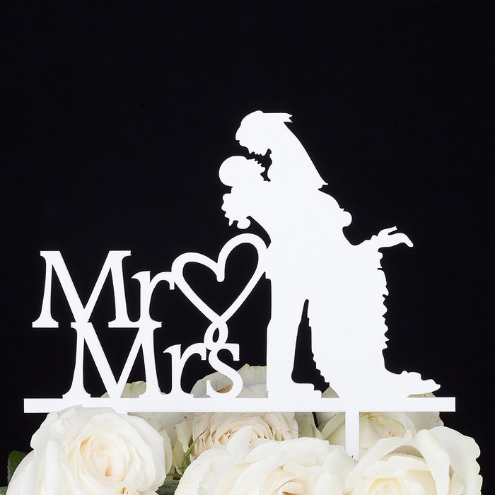 LOVENJOY with Gift Box Sparkling Mr and Mrs Monogram Bride Groom Silhouette Wedding Cake Topper (6-inch, Silver... N10