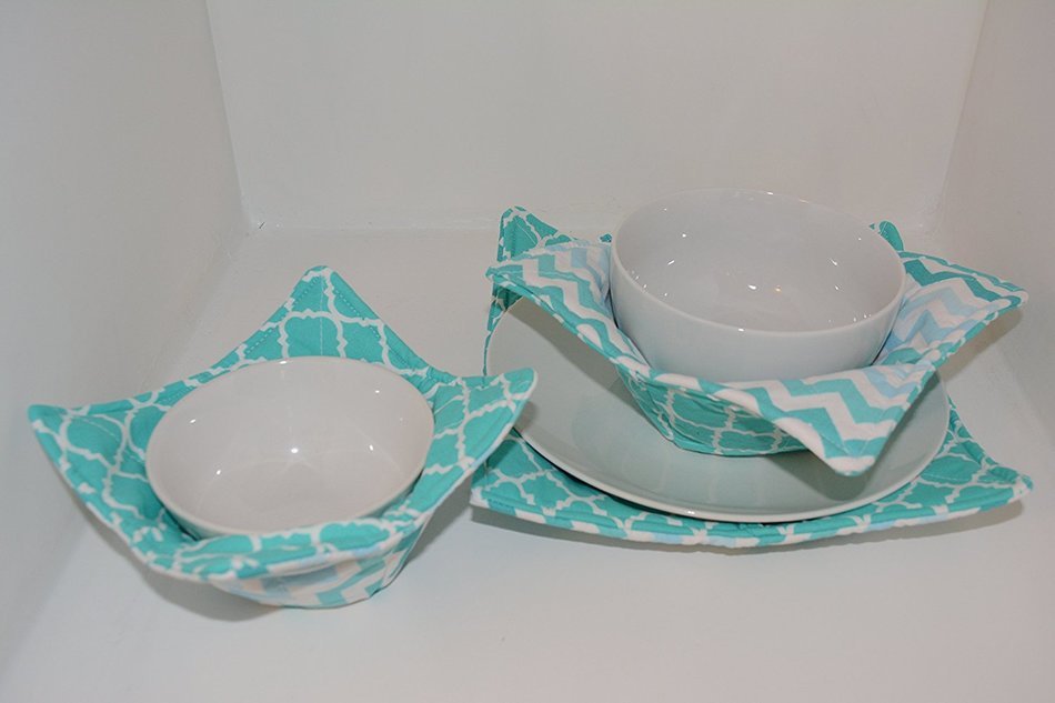 Microwave Bowl Cozies // Reversible // Set of 3 // 1 Small Bowl Cozy // 1 Medium Bowl Cozy // 1 Dinner Plate Cozy... N39