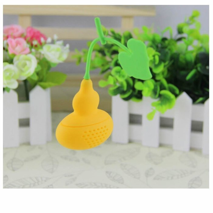 GOOTRADES Silicone Cucurbit Strainer Herbal Spice Infuser Teacup Tea Filter Diffuser (pack of 2) (Orange) N2