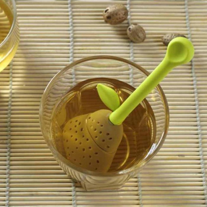 GOOTRADES Silicone Perforated Pear Shaped Tea Strainer Filter (pack of 2) (Brown)