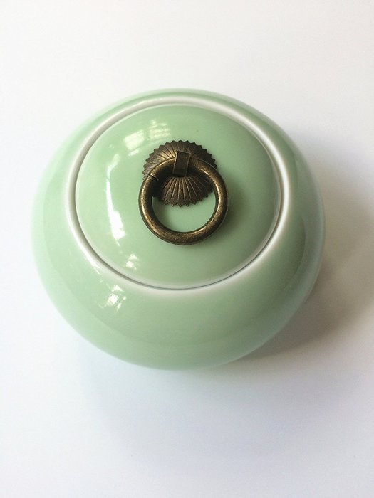 Eternal Chinese Ceramic Tea Canister Set Tea Tins Containers Tea Pot / Tea Caddy Storage to business gifts (milky) N6