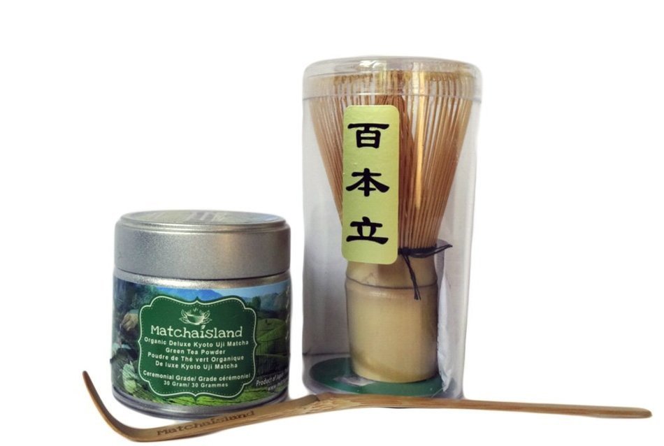 Matchaisland Ceremonial Grade Matchapowder 30gram + handmade Bamboo 100 prong Whisk & Bamboo Spoon set Rich in...