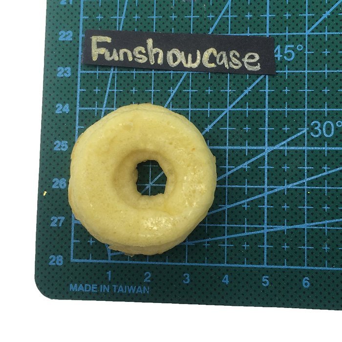Funshowcase Mini Donut Silicone Mold 18 Cavity 30x17x1cm N3